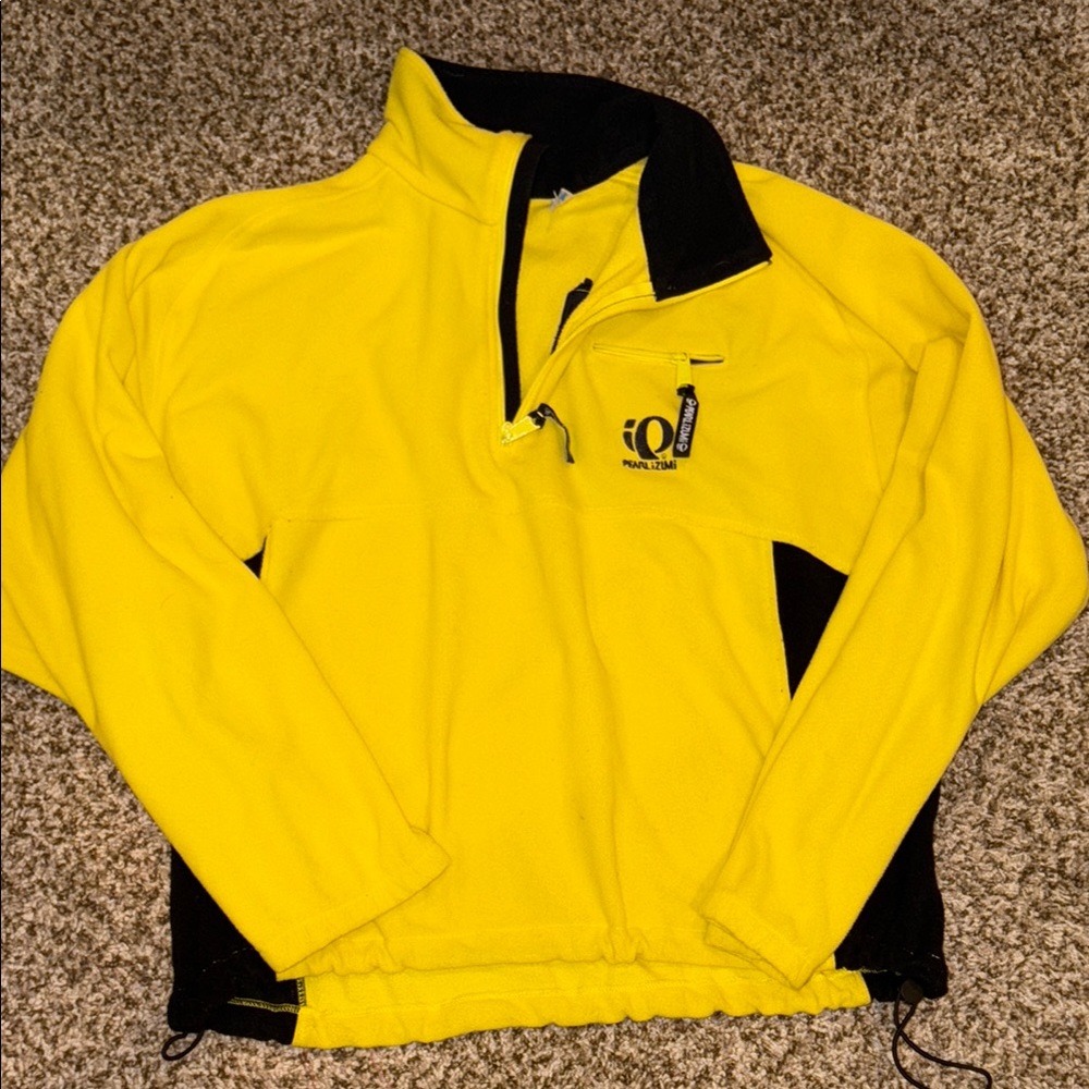 Men's Yellow and Black Pullover Sweater